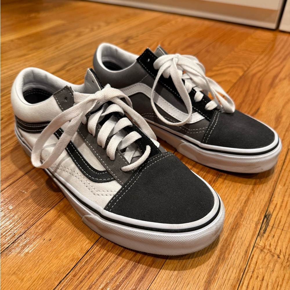 Vans Old Skool Skate Shoes - Black, White & Gray
